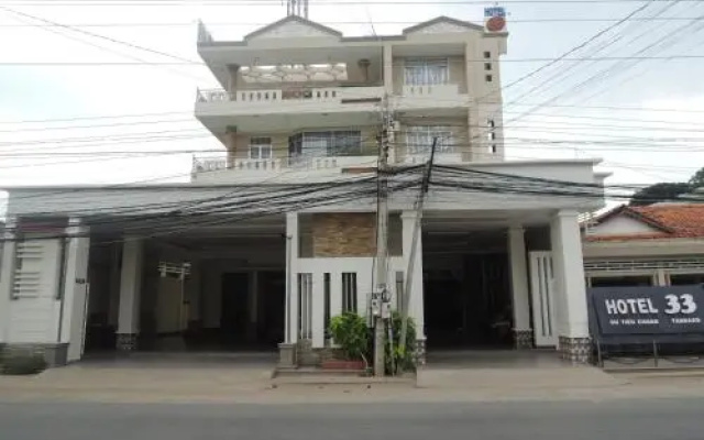 33 Hotel