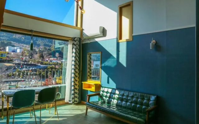 Gapyeong Sol Morning Pension (beam projector individual barbecue)