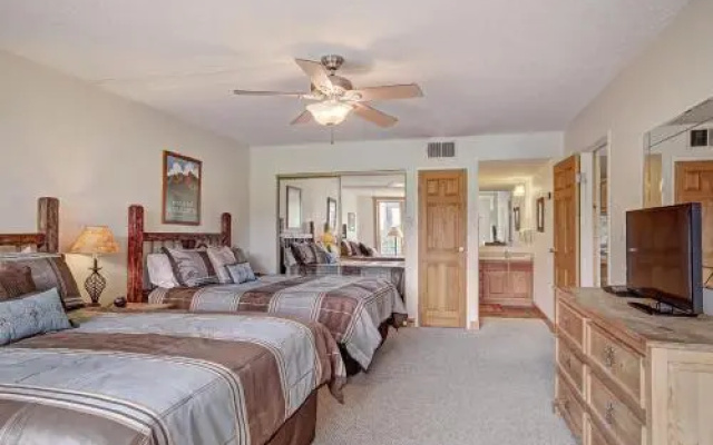 Sh404 Summit House Condo