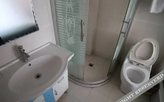 Hangzhou Jule Light Luxury Hotel