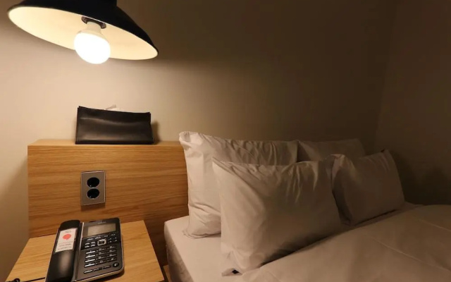 HOTEL YaJa West Gate