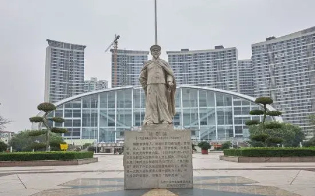 Yeste Hotel (Yulin  Exhibition Centre RT-Mart)
