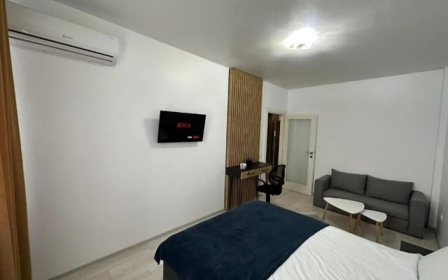 Renting Solutions Studio