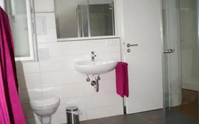 Apartment Strawberry