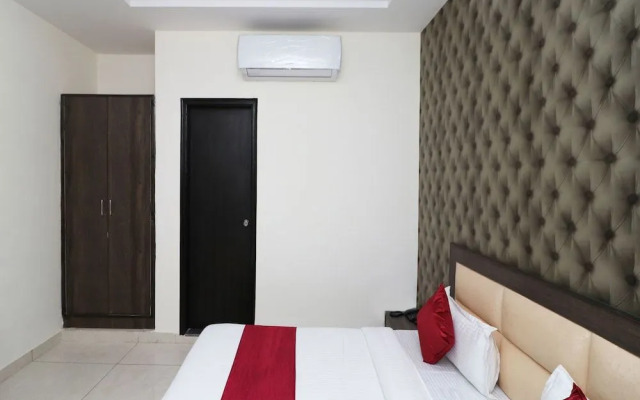 OYO 12472 Hotel Olive
