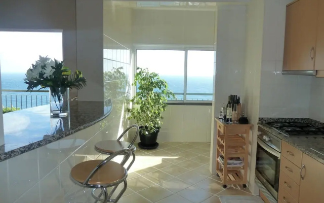 Oceanic Apartments
