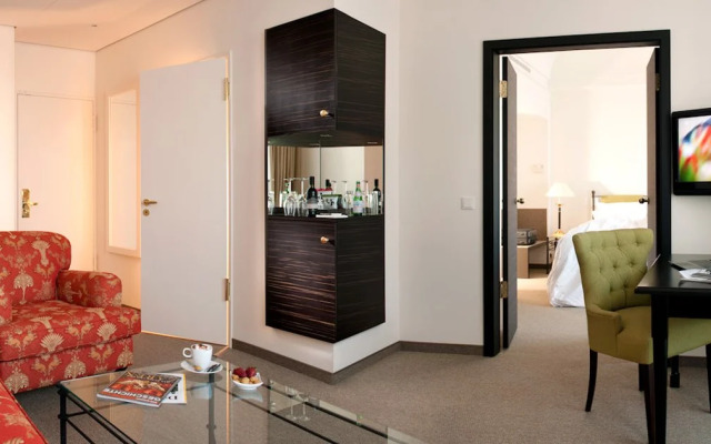 Hotel Elbflorenz Dresden