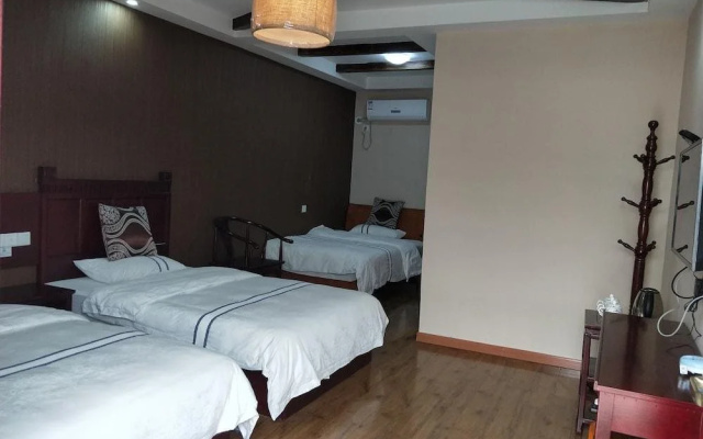Zhangjiajie Hugo Boutique Inn