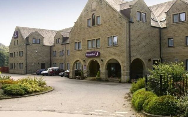 Premier Inn Huddersfield North 2