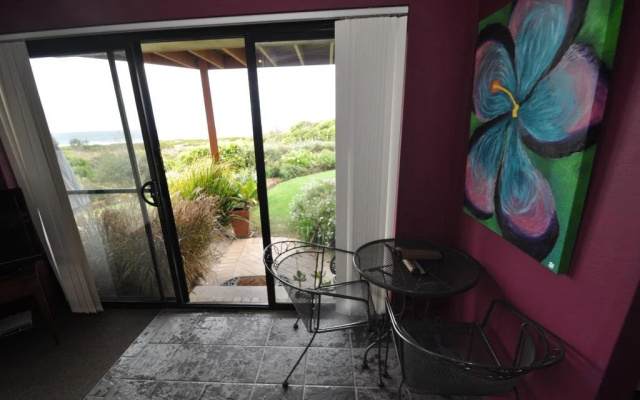 Beachfront Apartments Narooma