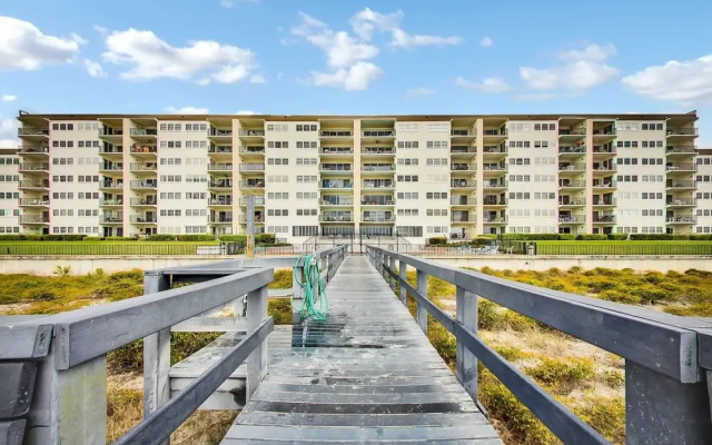 N4 Amelia South 2 Bedroom Condo