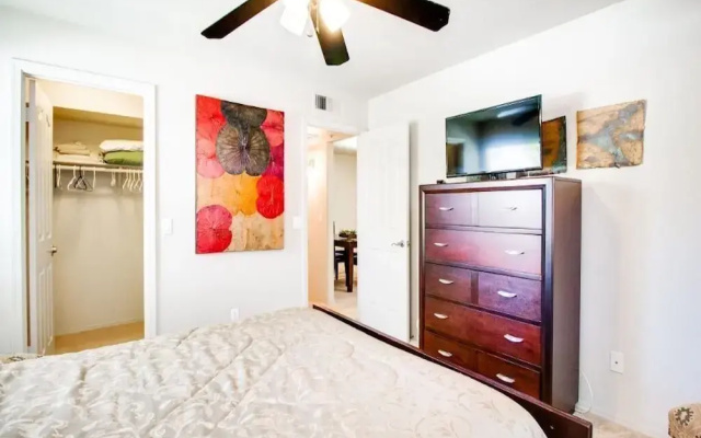 Beautiful Condo in Prime Scottsdale Location!