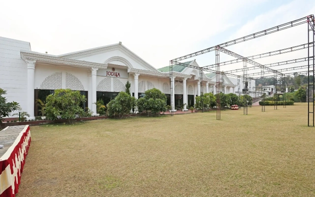 OYO 29173 The Grand, Jammu