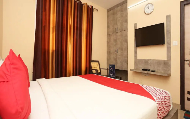 OYO 9321 Adityam inn