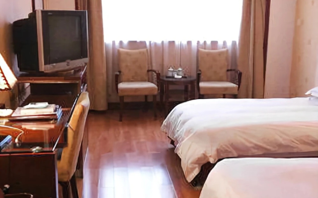 Rong Tai Auto Industry Business Center Hotel