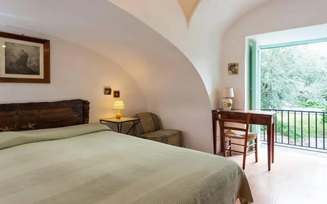 Appartamento in Villa con Giardino privato e piscina