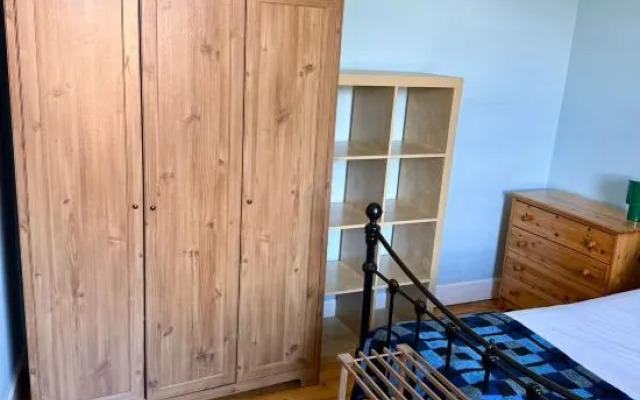 Leafy Marchmont 2-Bed · Meadows · City Centre