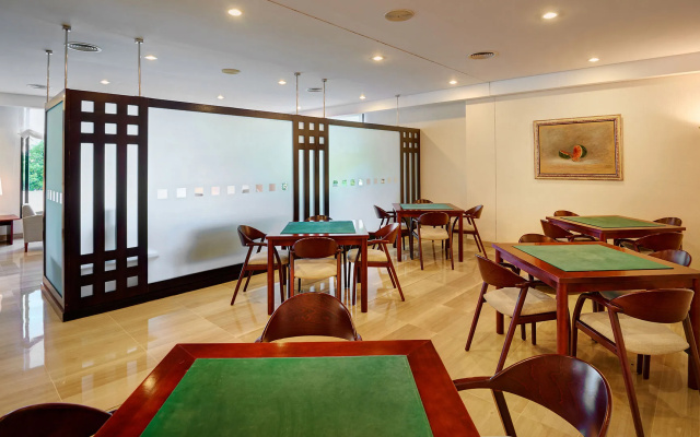 Отель Welikehotel Marfil Playa