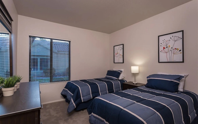Home Suite Home 3 BR by Casago