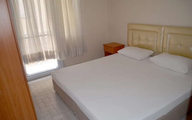 Yade Apart Pension