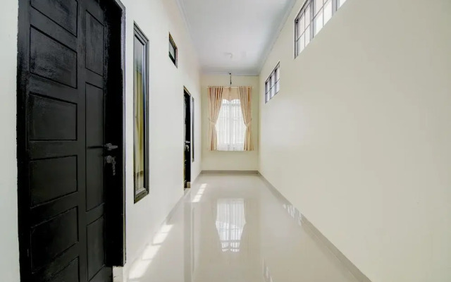OYO 94758 Kamila House