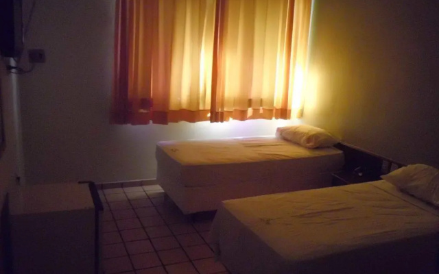 Hotel Rio Mar