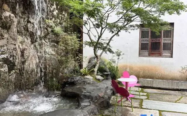 Meike Aitu Hostel