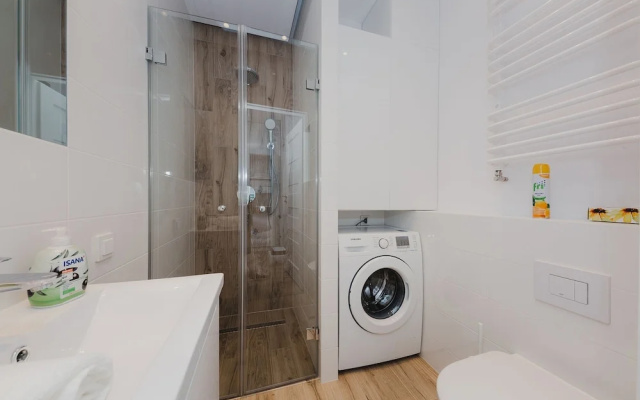 Bliska Wola Etap C by ShortStayPoland