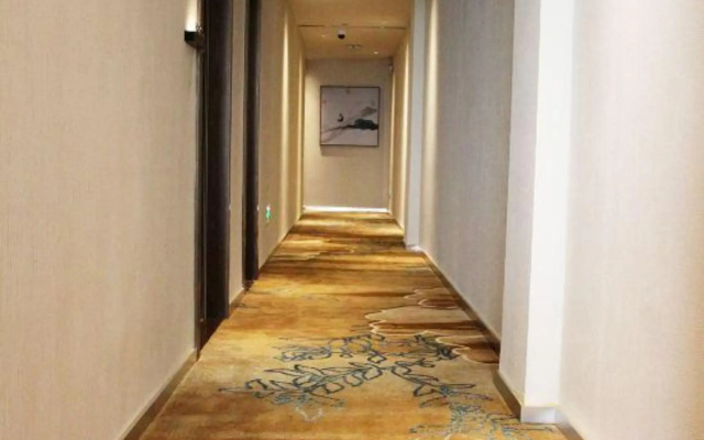 Sican Hotel (new International Expo Center)