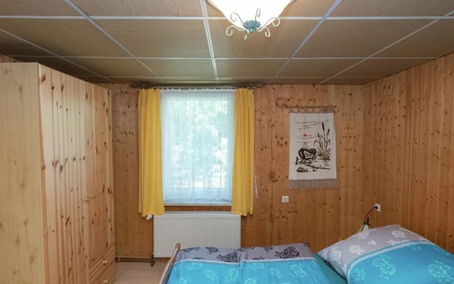 Tempting Holiday Home in Gntersberge for Romantic Getaway