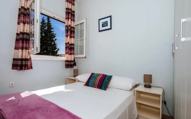 Apartment in Starigrad Near Paklenica Park