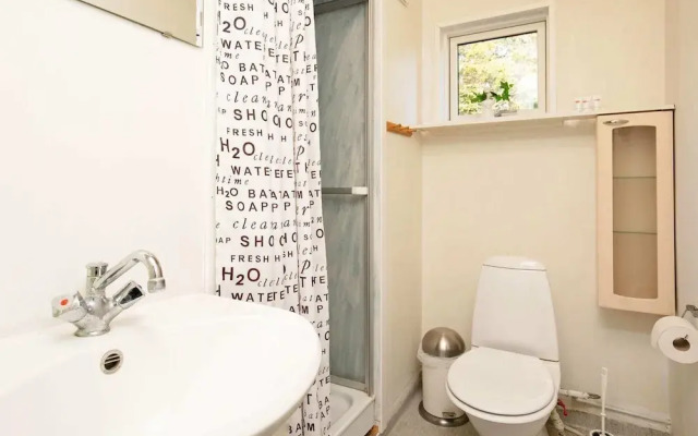 8 Person Holiday Home in Vaeggerlose