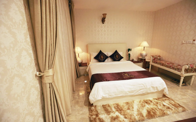 Brightness Hotel