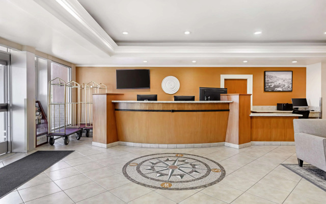 Best Western Plus Country Park Hotel