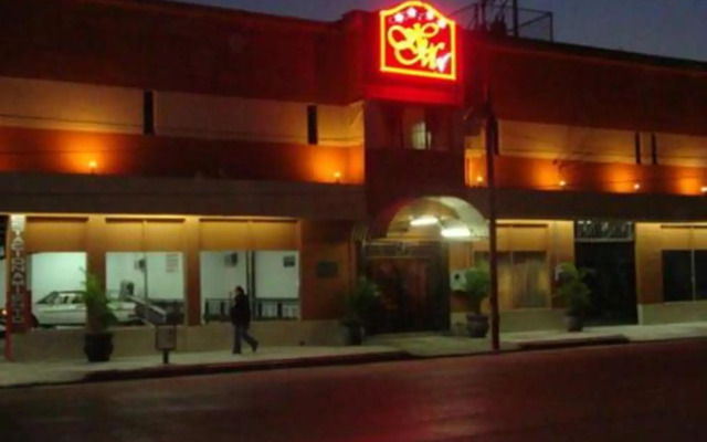 Hotel Mirage Diagonal