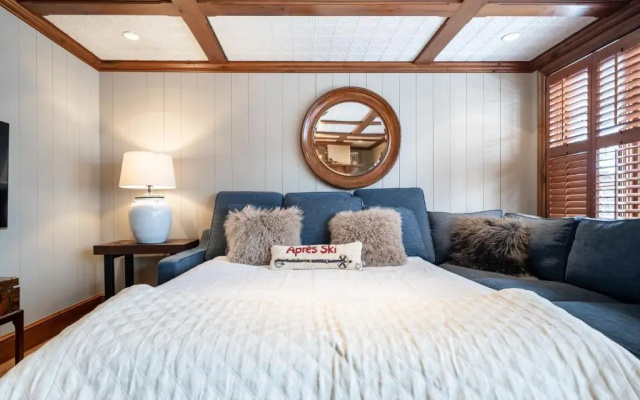 Lodge at Vail Condominiums