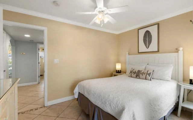 Bare Foot A212 by Distinctive Beach Rentals