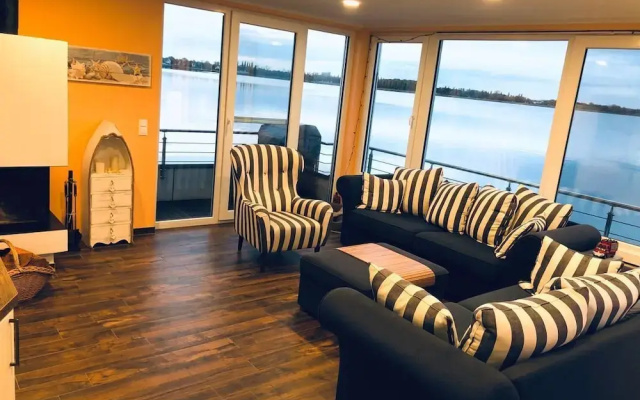 Hausboot Elandi
