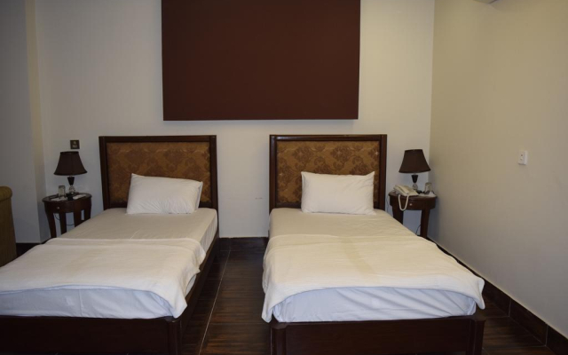 Green Palace Guest House