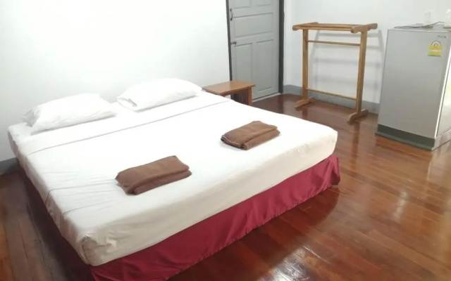 Jansom Beach Resort Ranong