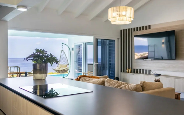 Blue Horizon Villa Infinity Pool Ocean Views