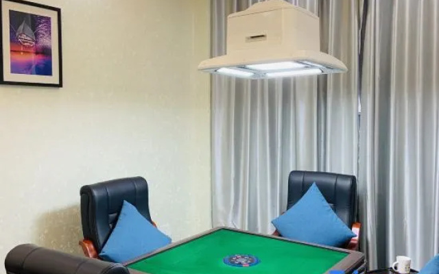 Ziyoudao Hotel (Haikou East High-speed Railway Station)