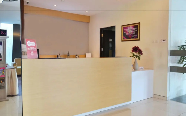 ZEN Rooms Basic Kedung Sari Wonorejo