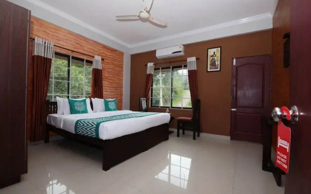 OYO 8843 Taaza Residency