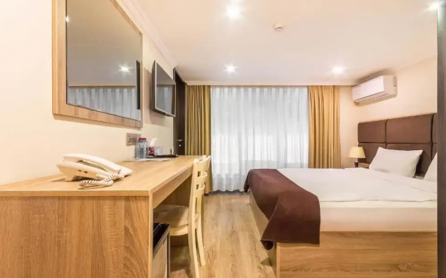 Deluxe İnn Hotel Baku