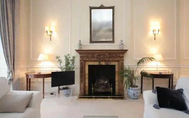 Veeve  Grand 2 Bed 2 Bath In Belgravia