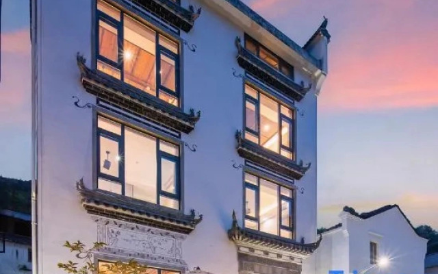 Yinyuanli Homestay (Wuyuan Huangling Scenic Area Terraced Flower Sea Branch)