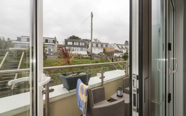 The Beach House & Porth Sands Apartments