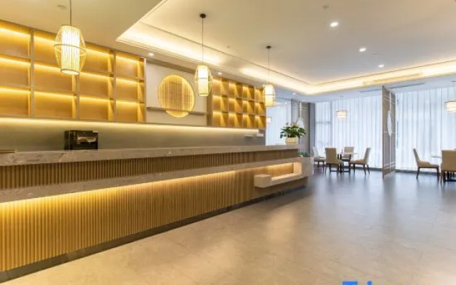 Sunlight  Hotel (Nan Shan）