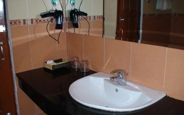 Huu Nghi Hotel